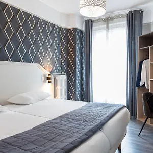 Hotell Ambassadeur, Paris