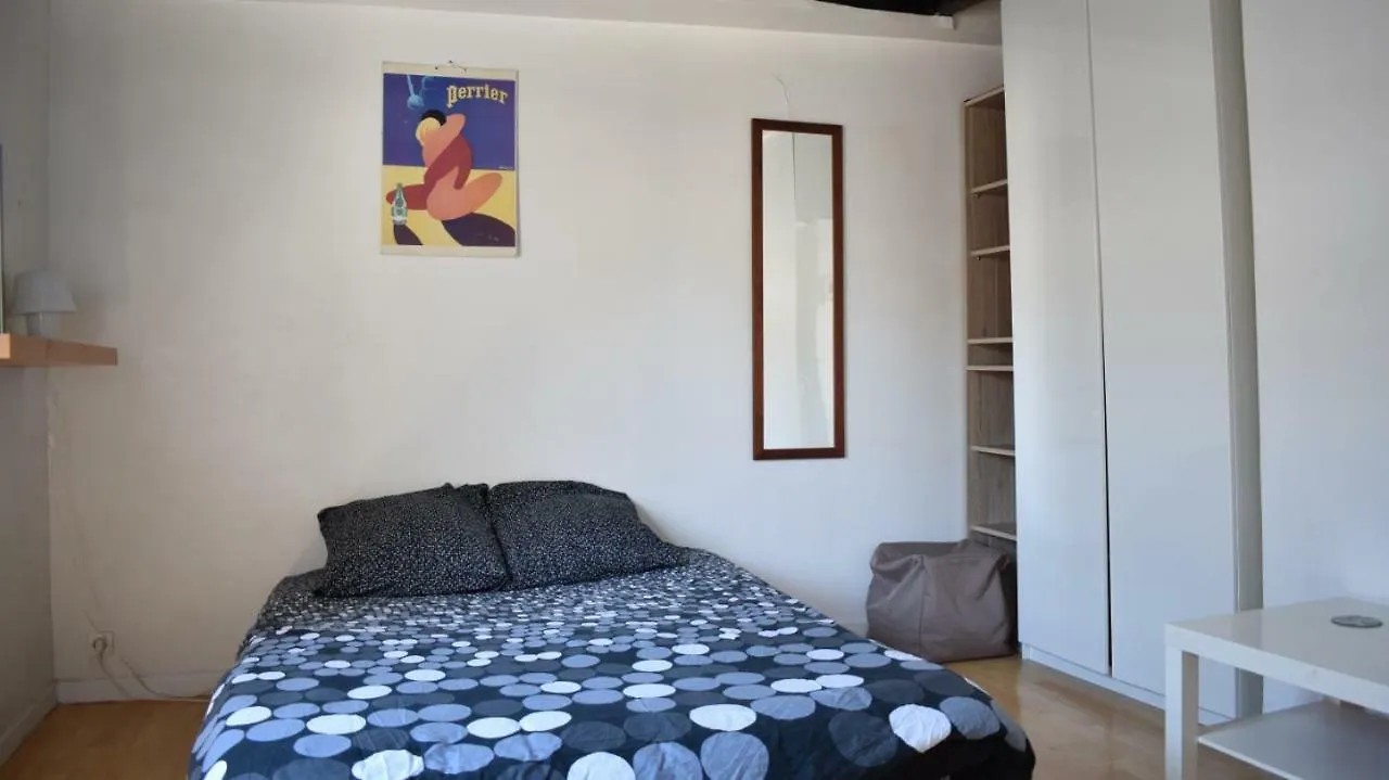Cosy 25 Sqm Studio In Heart Of Paris Apartment